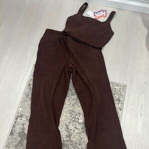 Cozy brown fabletics set